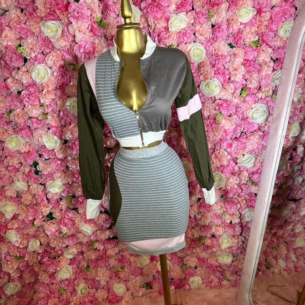 Robert Queen Stylish Olive and Gray Women's Two Piece Set